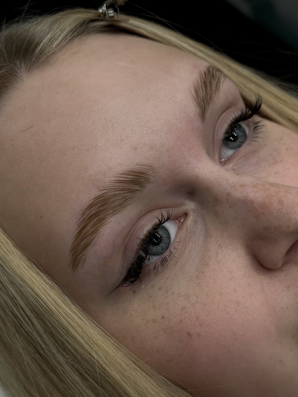 Ламинирование бровей пример 1